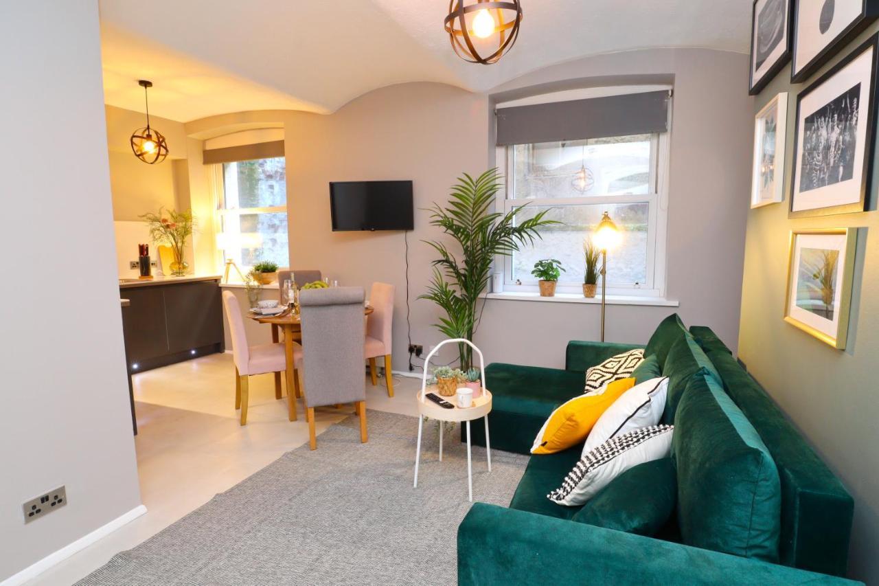 Brighton, Bn1, Short And Long Let, 3 Sleeps, 6 Mins Walk From Train Station Apartment Hove